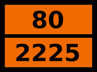 Табличка опасный груз "80-2225. Бензолсульфонилхлорид"