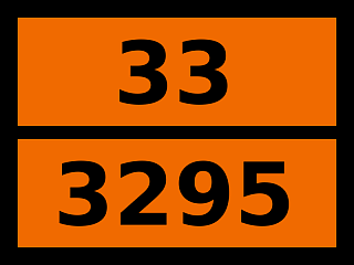 Табличка опасный груз "33-3295. Углеводороды жидкие, н.у.к."