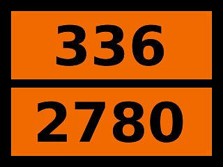 Табличка опасный груз "336-2780. Пестицид — производный нитрофенола жидкий легковоспламеняющийся"