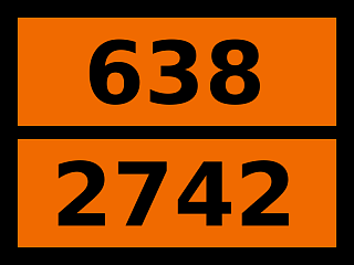 Табличка опасный груз "638-2742. Хлорформиаты токсичные"